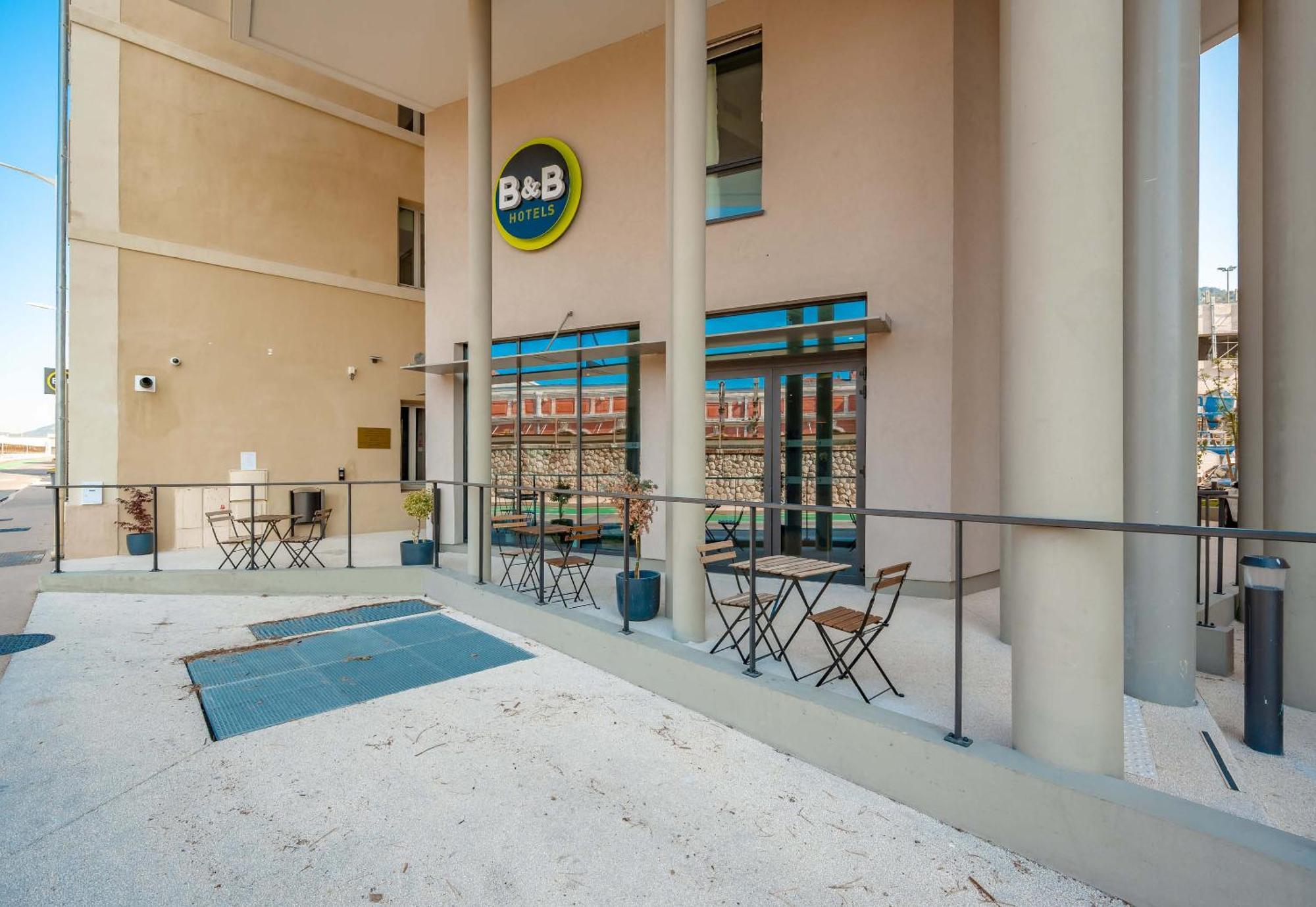B&B Hotel Toulon Centre Gare Exterior foto